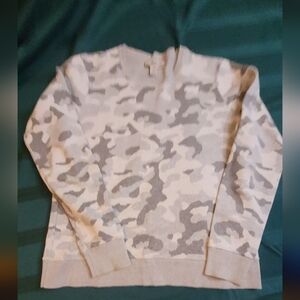 Womens Gray Medium Sweater